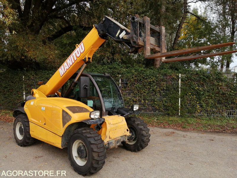 CHARIOT TELESCOPIQUE FIXE - MANITOU - 2.5 T - 2014 / 3910 HEURES - Телескопический погрузчик: фото 2 CHARIOT TELESCOPIQUE FIXE - MANITOU - 2.5 T - 2014 / 3910 HEURES - Телескопический погрузчик: фото 2