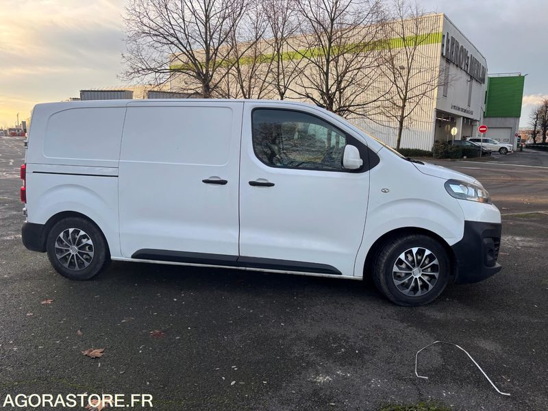 CITROEN - JUMPY 3 HDI - année 2017 - 341000 kms - DIESEL - Легковой фургон: фото 4 CITROEN - JUMPY 3 HDI - année 2017 - 341000 kms - DIESEL - Легковой фургон: фото 4