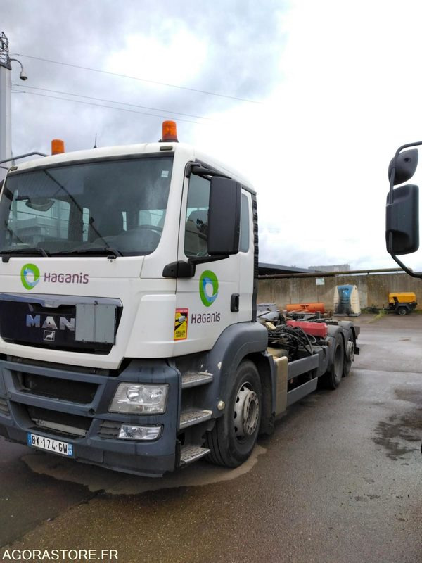 Camion Ampliroll MAN 26 tonnes - Крюковой мультилифт: фото 2 Camion Ampliroll MAN 26 tonnes - Крюковой мультилифт: фото 2