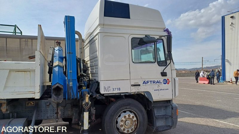 Camion-grue Benne MAN 1996/3718 - Самосвал, Автоманипулятор: фото 4 Camion-grue Benne MAN 1996/3718 - Самосвал, Автоманипулятор: фото 4