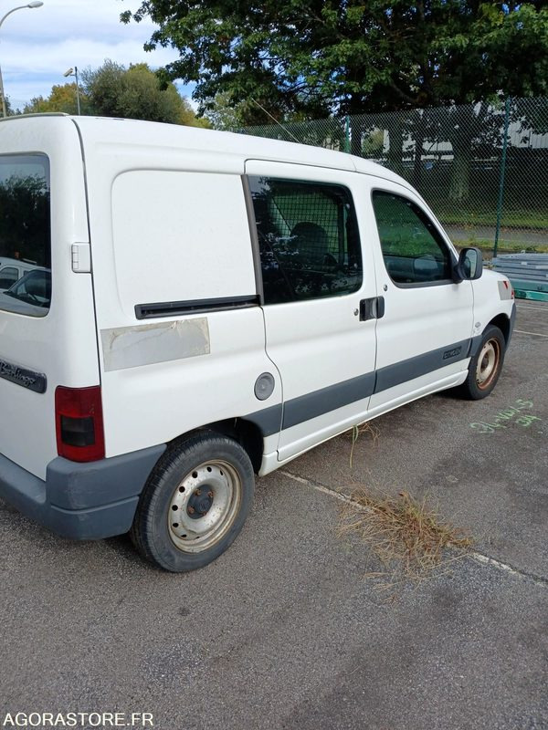 Citroën Berlingo (50605) - Легковой фургон: фото 2 Citroën Berlingo (50605) - Легковой фургон: фото 2