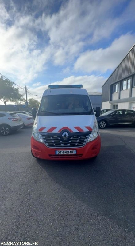 DT-542-NF - Roulant - Renault Master - VASP - 462 946 Kms - Машина скорой помощи: фото 3 DT-542-NF - Roulant - Renault Master - VASP - 462 946 Kms - Машина скорой помощи: фото 3