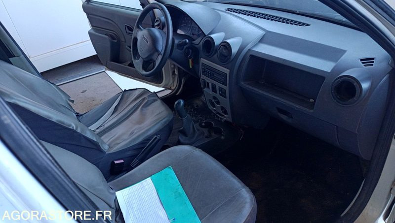 Dacia Logan - 2012 - 111131km - Пикап: фото 5 Dacia Logan - 2012 - 111131km - Пикап: фото 5