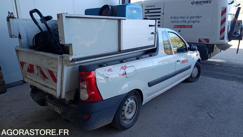 Dacia Logan - 2012 - 111131km - Пикап: фото 2 Dacia Logan - 2012 - 111131km - Пикап: фото 2