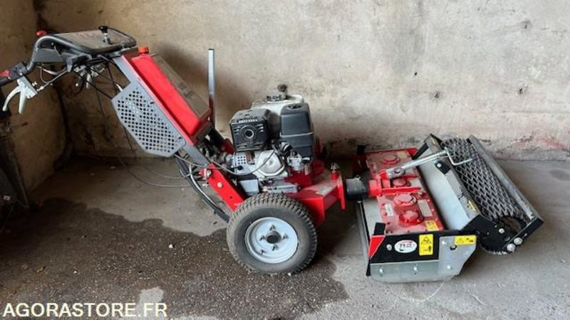 PORTE-OUTILS DESHERBEUR AVEC HERSE (PREPARATION ET EGALISATION DES SOLS) - Другая техника: фото 1 PORTE-OUTILS DESHERBEUR AVEC HERSE (PREPARATION ET EGALISATION DES SOLS) - Другая техника: фото 1