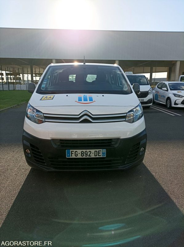 FG-892-DE - Roulant - CITROEN JUMPY SPACE TOURER - VP - 211 595 Kms - Микроавтобус, Пассажирский фургон: фото 3 FG-892-DE - Roulant - CITROEN JUMPY SPACE TOURER - VP - 211 595 Kms - Микроавтобус, Пассажирский фургон: фото 3