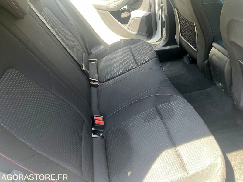FORD FOCUS ST Line 122800 Kms 2021 - Легковой автомобиль: фото 3 FORD FOCUS ST Line 122800 Kms 2021 - Легковой автомобиль: фото 3