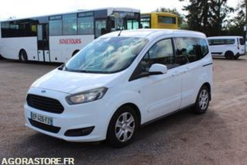 FORD TOURNEO - 2017 - 178 348 KMS - EP426FZ - Легковой фургон: фото 1 FORD TOURNEO - 2017 - 178 348 KMS - EP426FZ - Легковой фургон: фото 1