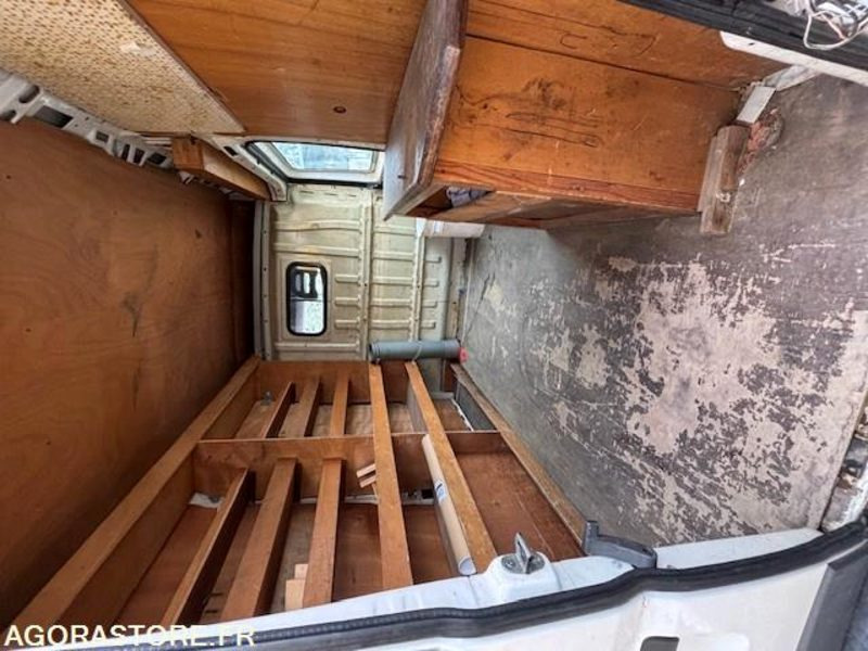 FOURGON CITROEN JUMPER FT30 de 2010 76305kms - Цельнометаллический фургон: фото 4 FOURGON CITROEN JUMPER FT30 de 2010 76305kms - Цельнометаллический фургон: фото 4