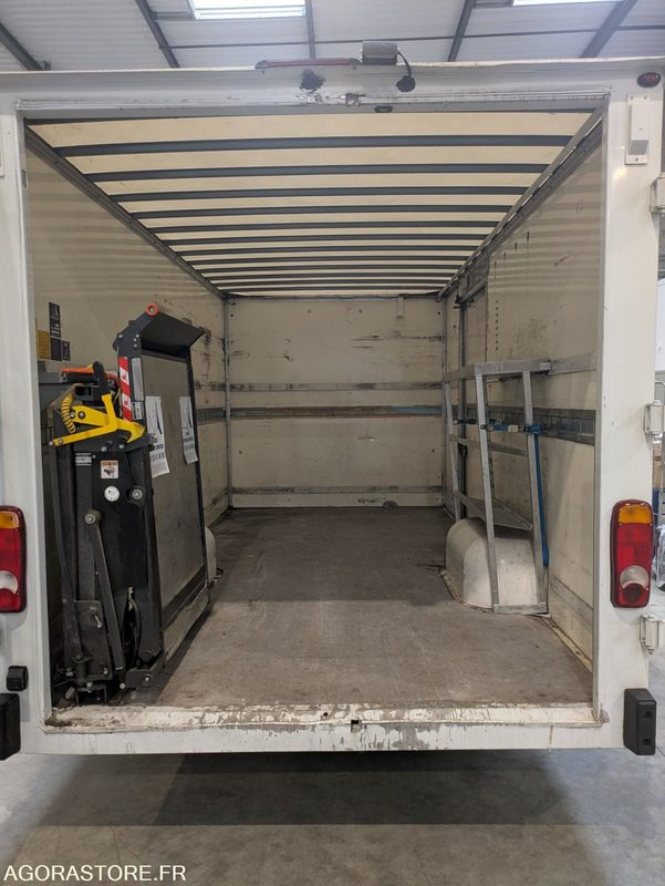 Fourgon - Renault Master - 2014 - 185346 Kms - Цельнометаллический фургон: фото 5 Fourgon - Renault Master - 2014 - 185346 Kms - Цельнометаллический фургон: фото 5