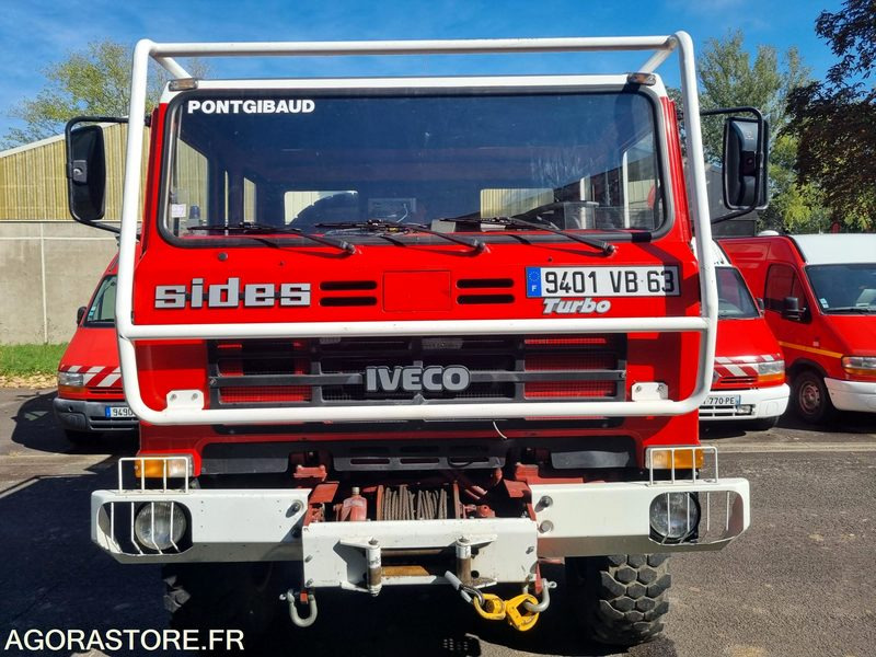 Fourgon incendie 4x4 - IVECO 80.17 - 9401 VB 63 - 22311kms - Пожарная машина: фото 1 Fourgon incendie 4x4 - IVECO 80.17 - 9401 VB 63 - 22311kms - Пожарная машина: фото 1