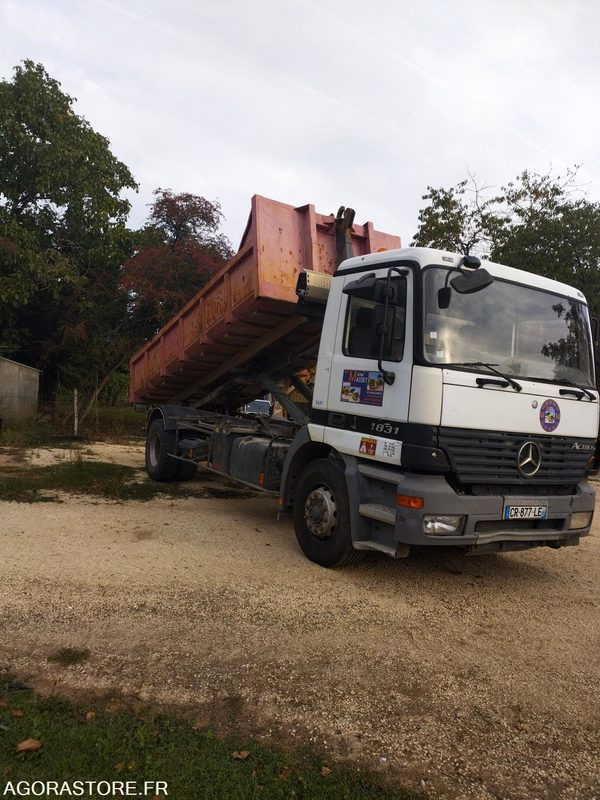 CAMION MERCEDES AMPLIROLL - 2002 - 766 000km - Грузовик: фото 1 CAMION MERCEDES AMPLIROLL - 2002 - 766 000km - Грузовик: фото 1