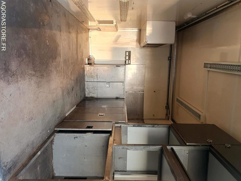 CAMION PORTEUR RENAULT ATELIER ET BASE DE VIE - Грузовик: фото 4 CAMION PORTEUR RENAULT ATELIER ET BASE DE VIE - Грузовик: фото 4