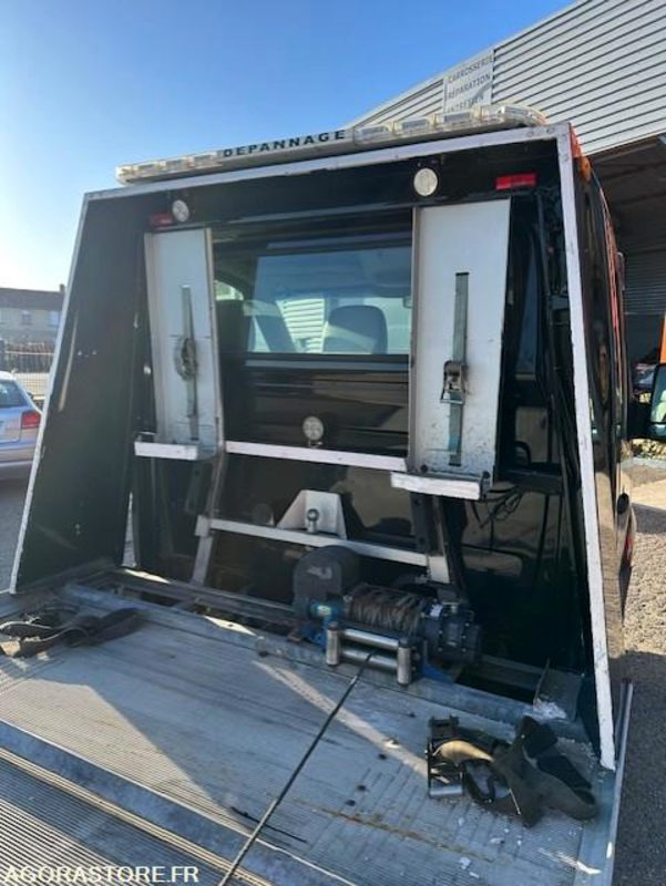 CRAFTER DEPANNEUSE VASP PTE VOITURE CARTE BLANCHE - 2007 - 393000km - Грузовик: фото 3 CRAFTER DEPANNEUSE VASP PTE VOITURE CARTE BLANCHE - 2007 - 393000km - Грузовик: фото 3