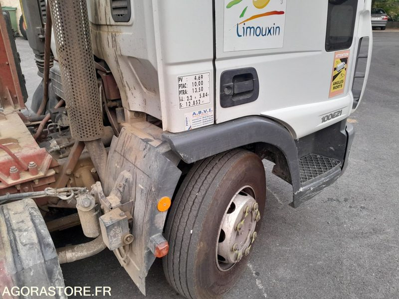 IVECO - 2005 - EK335QM - Грузовик: фото 2 IVECO - 2005 - EK335QM - Грузовик: фото 2