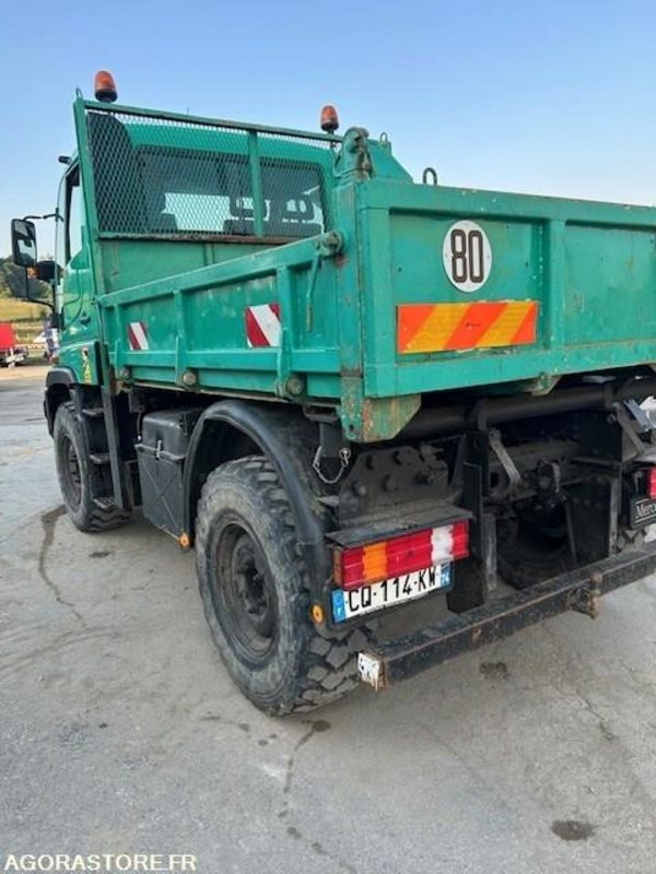 MERCEDES UNIMOG U300C VERSION COMMUNALE 2003 38210 KM - Грузовик: фото 4 MERCEDES UNIMOG U300C VERSION COMMUNALE 2003 38210 KM - Грузовик: фото 4