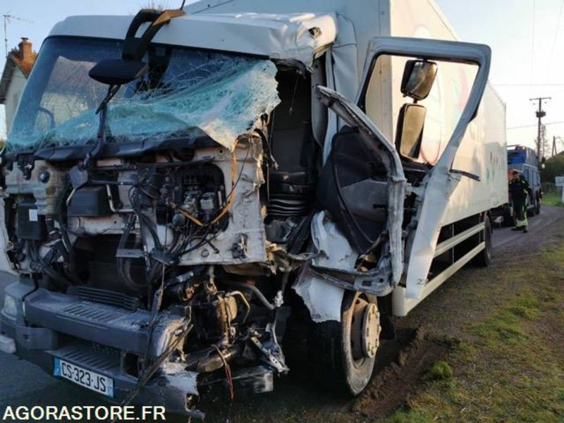 PL RENAULT MIDLUM / 632000 KMS / 2013 - Грузовик: фото 2 PL RENAULT MIDLUM / 632000 KMS / 2013 - Грузовик: фото 2