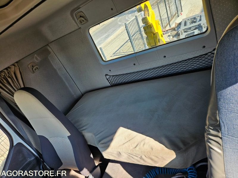 Renault Polybenne 410 DXI 4X2 Bras Guima PTRA 40T - 2009 - 219 000Km в лизинг Renault Polybenne 410 DXI 4X2 Bras Guima PTRA 40T - 2009 - 219 000Km: фото 9