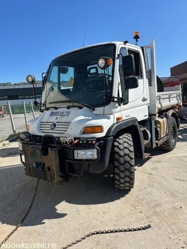 UNIMOG U300C VERSION COMMUNALE 2008 36900 KM - Грузовик: фото 4 UNIMOG U300C VERSION COMMUNALE 2008 36900 KM - Грузовик: фото 4
