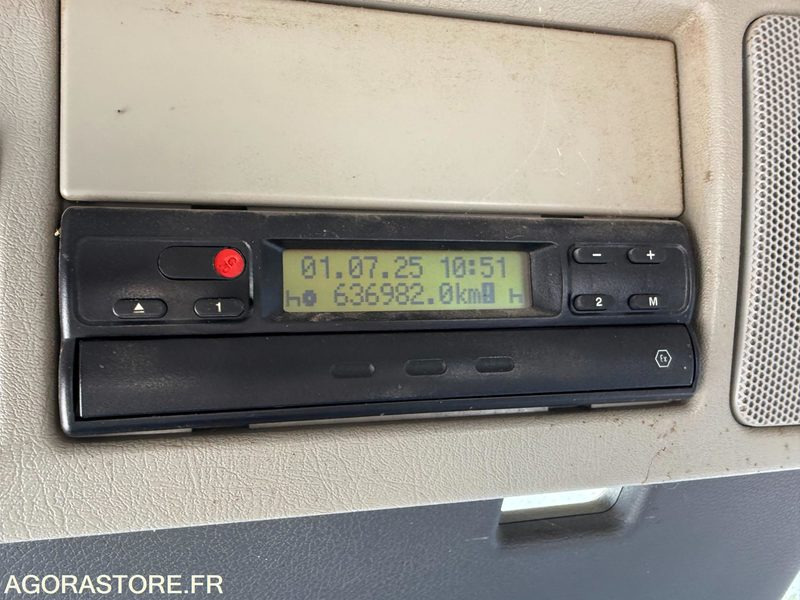 VOLVO FM12 380 - 2004 - 636 982 - Грузовик: фото 5 VOLVO FM12 380 - 2004 - 636 982 - Грузовик: фото 5