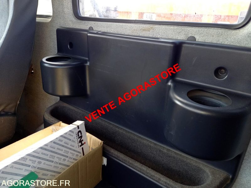 Грузовик Vends IVECO 4X2: фото 17 Грузовик Vends IVECO 4X2: фото 17