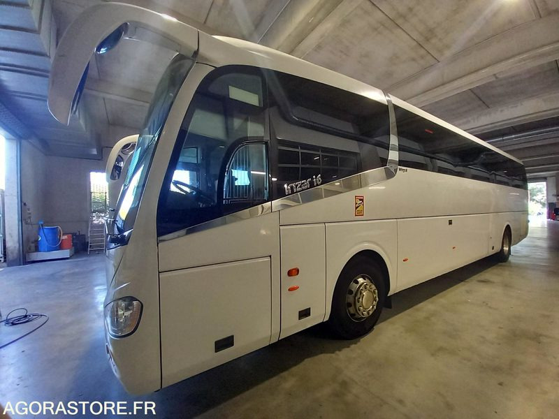 IRIZAR I6 N°196067 - Школьный автобус: фото 3 IRIZAR I6 N°196067 - Школьный автобус: фото 3