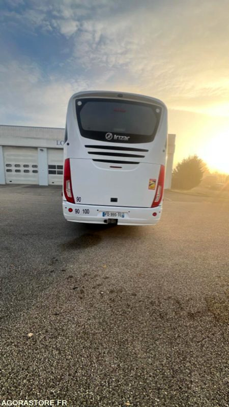 IRIZAR I6 N°196067 - Школьный автобус: фото 2 IRIZAR I6 N°196067 - Школьный автобус: фото 2
