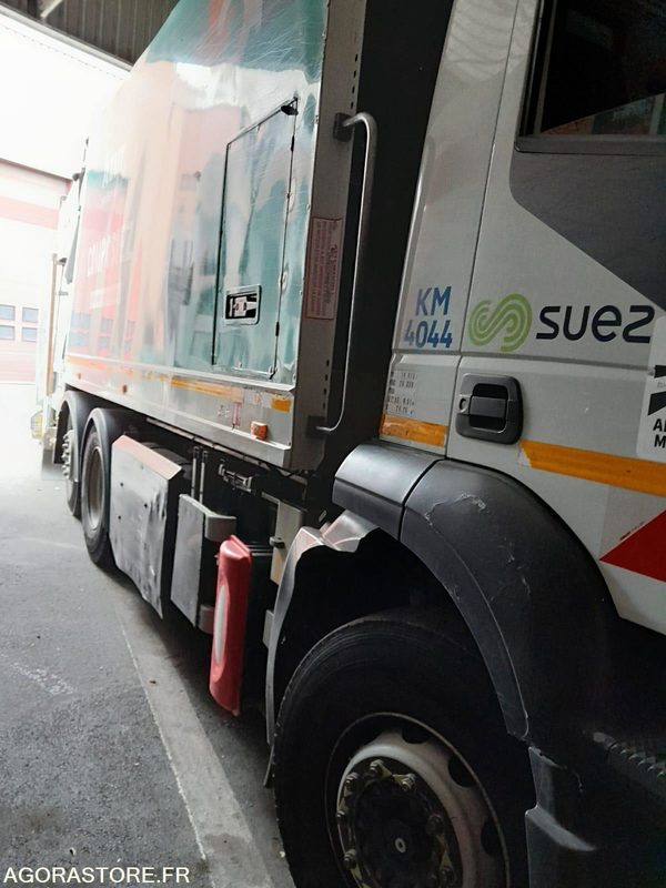 IVECO 26T/BOM - GNV - DL675EG - Мусоровоз: фото 2 IVECO 26T/BOM - GNV - DL675EG - Мусоровоз: фото 2