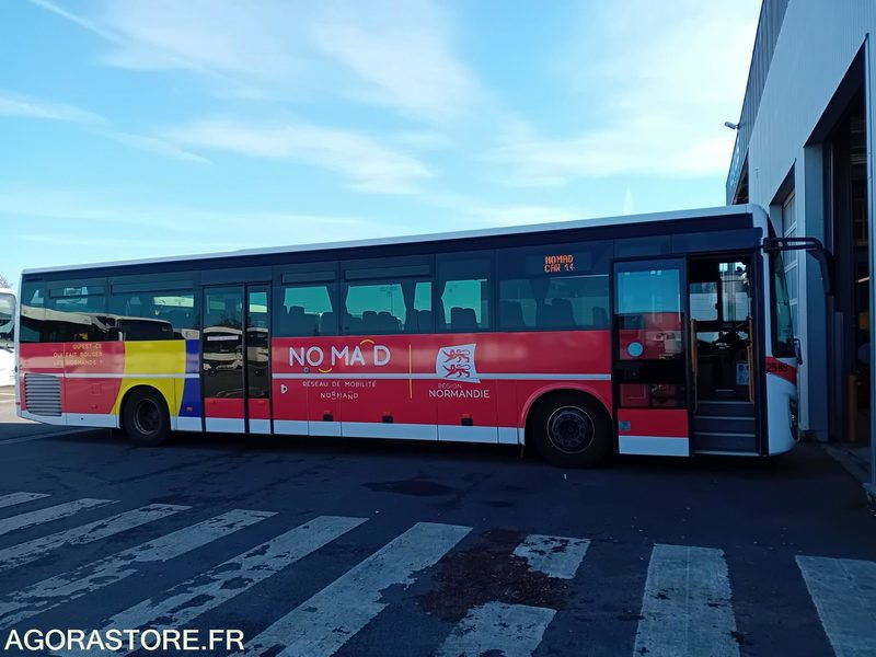IVECO CROSSWAY LINE - DS 235 TY - E6 - 2015 - 450000 KM - BOX FAP HS - Туристический автобус: фото 2 IVECO CROSSWAY LINE - DS 235 TY - E6 - 2015 - 450000 KM - BOX FAP HS - Туристический автобус: фото 2