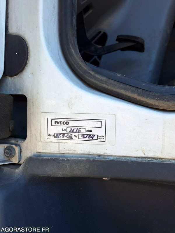 IVECO TRACKER - Снегоуборочная машина: фото 2 IVECO TRACKER - Снегоуборочная машина: фото 2