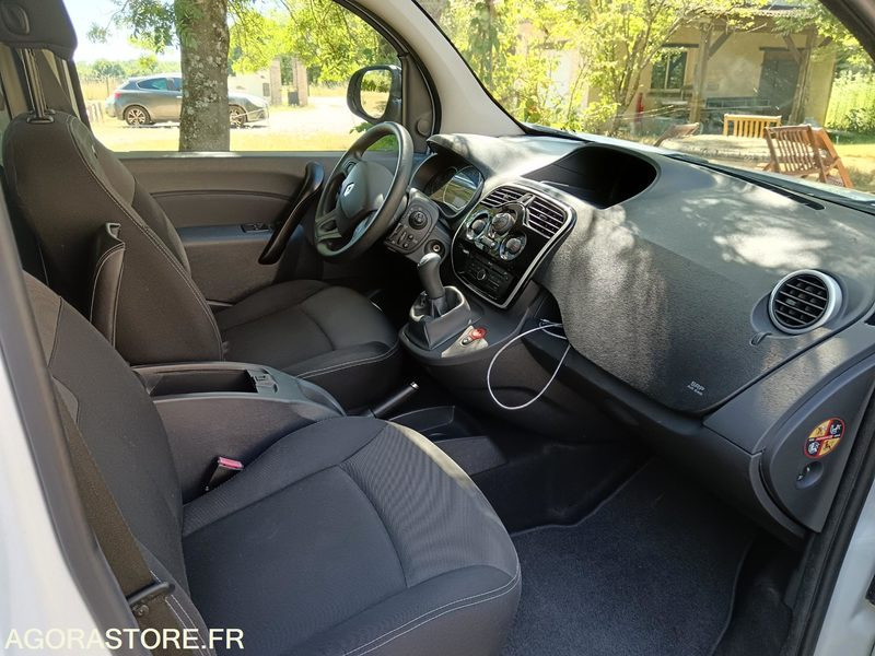 Легковой автомобиль Kangoo 1.5 DCI: фото 7 Легковой автомобиль Kangoo 1.5 DCI: фото 7