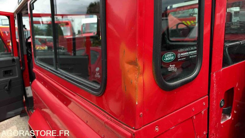 LAND ROVER DÉFENDER 110 SW 48 484 Kms - 1996 -1081 VS 74 - Внедорожник: фото 5 LAND ROVER DÉFENDER 110 SW 48 484 Kms - 1996 -1081 VS 74 - Внедорожник: фото 5