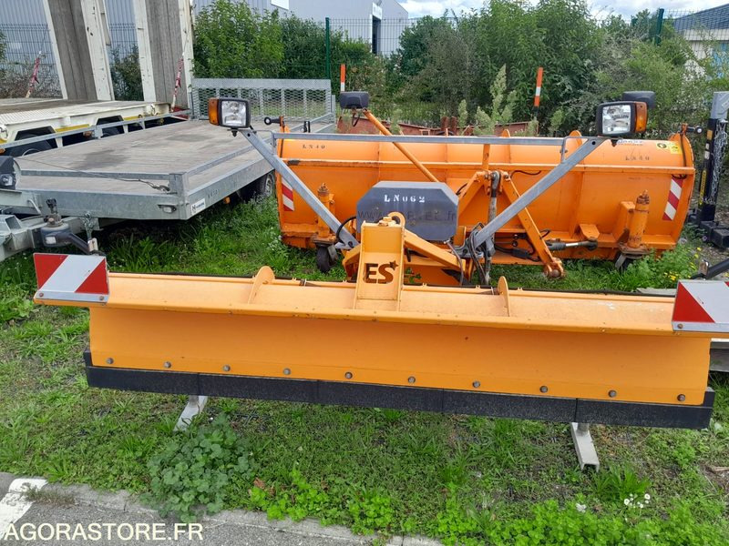 Lame à neige Europe Service Agilo25 (LN062) - Садовое оборудование: фото 1 Lame à neige Europe Service Agilo25 (LN062) - Садовое оборудование: фото 1
