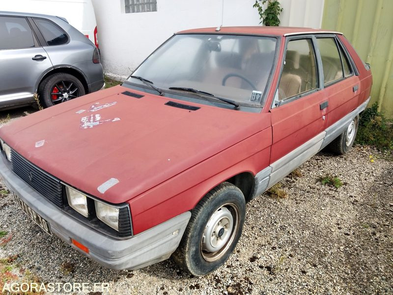 Lot A1 Renault 11 - Легковой автомобиль: фото 3 Lot A1 Renault 11 - Легковой автомобиль: фото 3