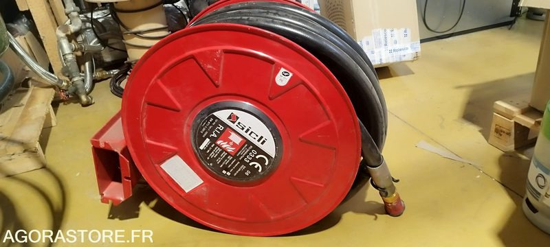 Lot de 4 robinets incendie armé (RIA) avec potences. - Инструмент/ Оборудование: фото 1 Lot de 4 robinets incendie armé (RIA) avec potences. - Инструмент/ Оборудование: фото 1