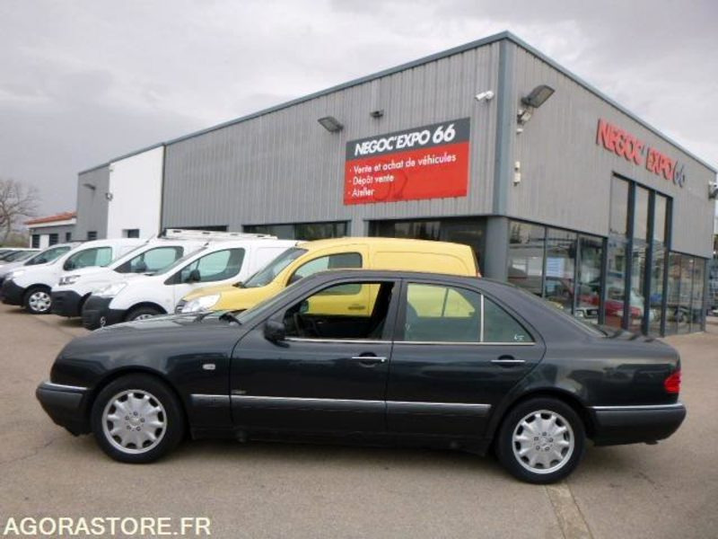 MERCEDES classe E 420 v8 W210 - 1996 - immatriculation espagnole - Легковой автомобиль: фото 2 MERCEDES classe E 420 v8 W210 - 1996 - immatriculation espagnole - Легковой автомобиль: фото 2