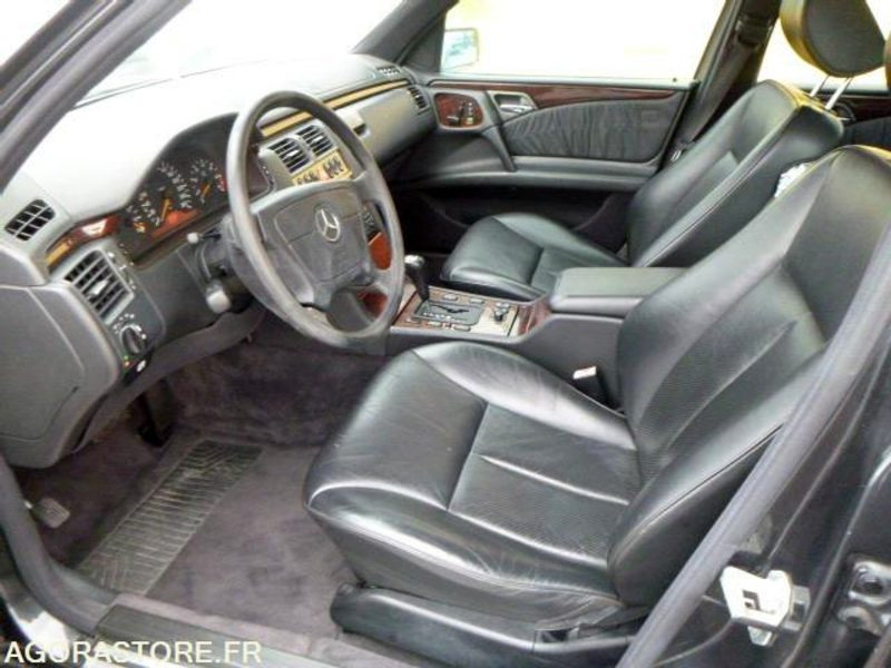 MERCEDES classe E 420 v8 W210 - 1996 - immatriculation espagnole - Легковой автомобиль: фото 5 MERCEDES classe E 420 v8 W210 - 1996 - immatriculation espagnole - Легковой автомобиль: фото 5