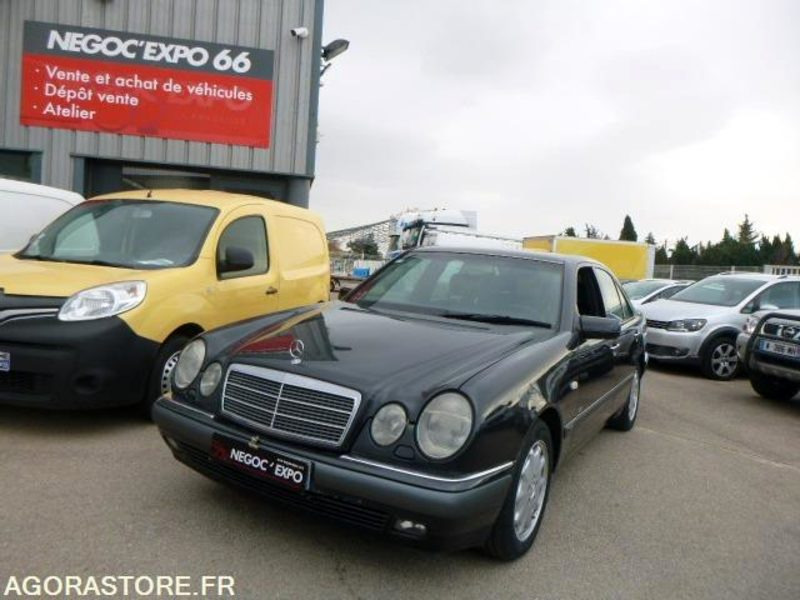 MERCEDES classe E 420 v8 W210 - 1996 - immatriculation espagnole vente pour pro - Легковой автомобиль: фото 4 MERCEDES classe E 420 v8 W210 - 1996 - immatriculation espagnole vente pour pro - Легковой автомобиль: фото 4