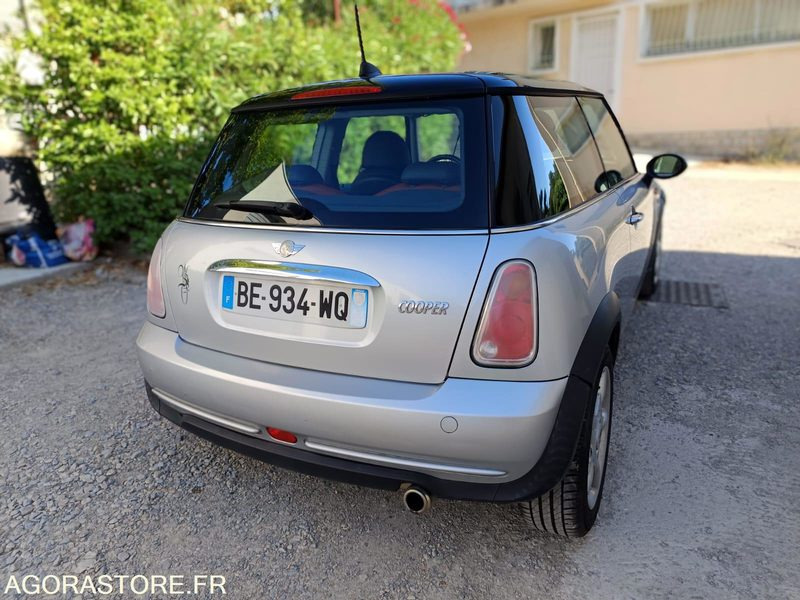 MINI COOPER 1.6 115CV- 2005 - 172400KMS - Легковой автомобиль: фото 4 MINI COOPER 1.6 115CV- 2005 - 172400KMS - Легковой автомобиль: фото 4