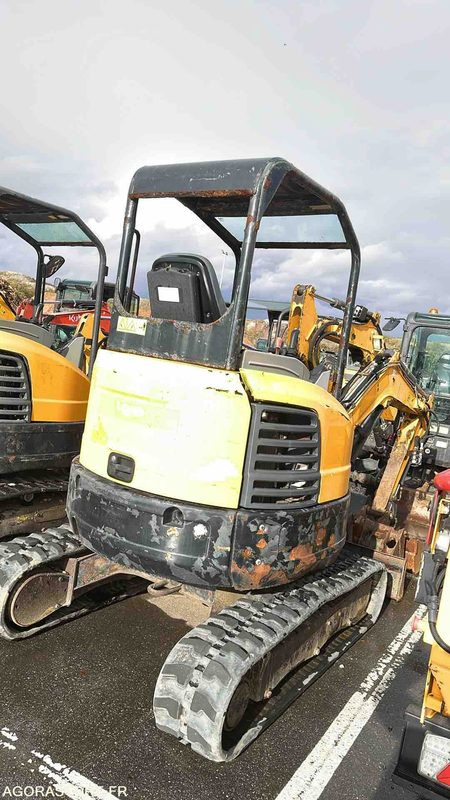 MINIPELLE BOBCAT E27 - 2014 / 2753 HEURES (PEL25G010270) - Экскаватор: фото 1 MINIPELLE BOBCAT E27 - 2014 / 2753 HEURES (PEL25G010270) - Экскаватор: фото 1