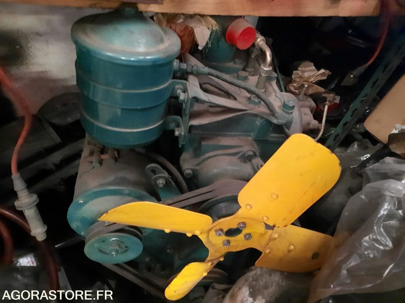 MOTEUR ESSENCE JEEP WILLIS M201 24V - NEUF COMPLET - Инструмент/ Оборудование: фото 2 MOTEUR ESSENCE JEEP WILLIS M201 24V - NEUF COMPLET - Инструмент/ Оборудование: фото 2