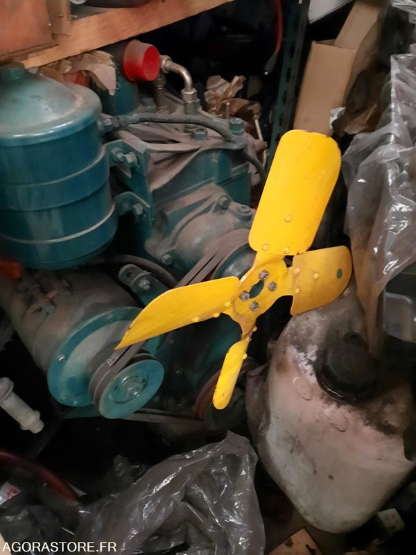 MOTEUR ESSENCE JEEP WILLIS M201 24V - NEUF COMPLET - Инструмент/ Оборудование: фото 3 MOTEUR ESSENCE JEEP WILLIS M201 24V - NEUF COMPLET - Инструмент/ Оборудование: фото 3