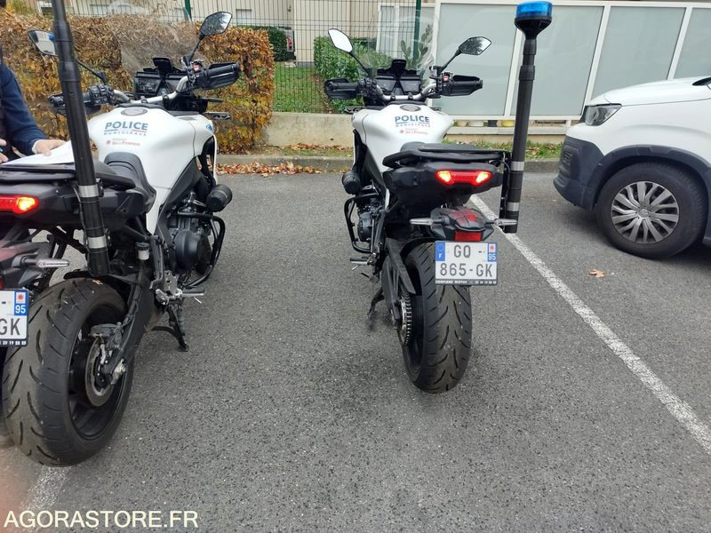 MOTO YAMAHA POLICE MUNICIPALE - Мотоцикл: фото 3 MOTO YAMAHA POLICE MUNICIPALE - Мотоцикл: фото 3