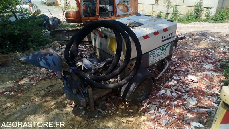Machine a chape Lancy - TM2500 - 2385heures - Бетононасос стационарный: фото 3 Machine a chape Lancy - TM2500 - 2385heures - Бетононасос стационарный: фото 3