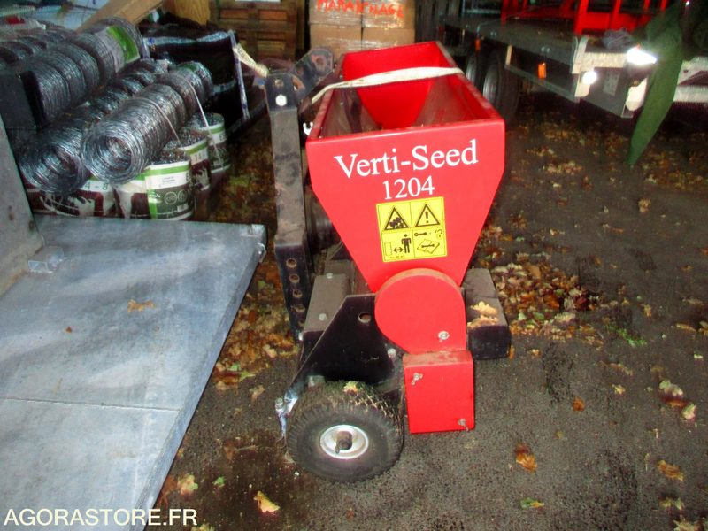 Machine pour réengazonner terrains de sport - REDEXIM Verti-Seed-1204 - Сеялка: фото 2 Machine pour réengazonner terrains de sport - REDEXIM Verti-Seed-1204 - Сеялка: фото 2