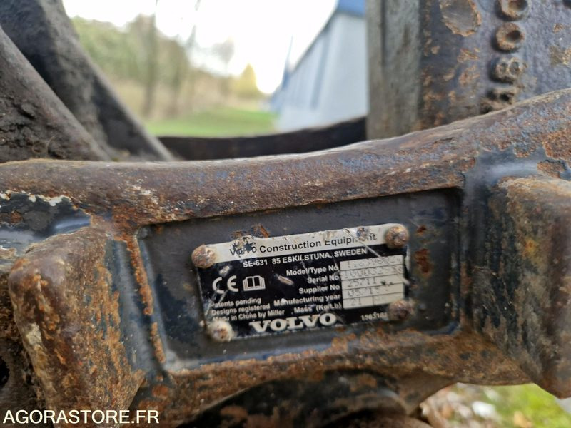 Экскаватор Mini pelle Volvo ECR25D - 2015 - 4538h: фото 7 Экскаватор Mini pelle Volvo ECR25D - 2015 - 4538h: фото 7