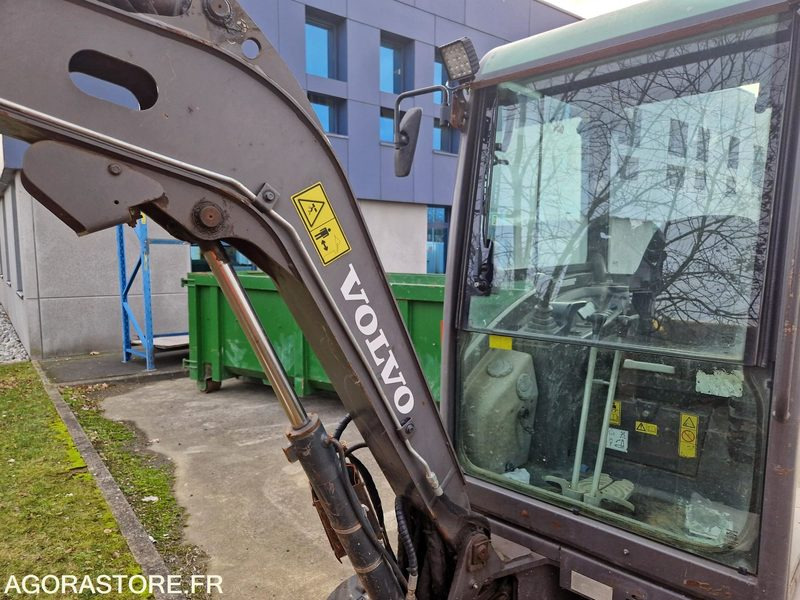 Экскаватор Mini pelle Volvo ECR25D - 2015 - 4538h: фото 10 Экскаватор Mini pelle Volvo ECR25D - 2015 - 4538h: фото 10