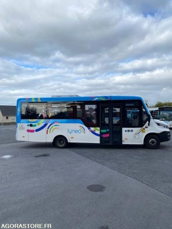 Minibus INDCAR MOBI LOW ENTRY - 27 places - PMR - Микроавтобус, Пассажирский фургон: фото 2 Minibus INDCAR MOBI LOW ENTRY - 27 places - PMR - Микроавтобус, Пассажирский фургон: фото 2