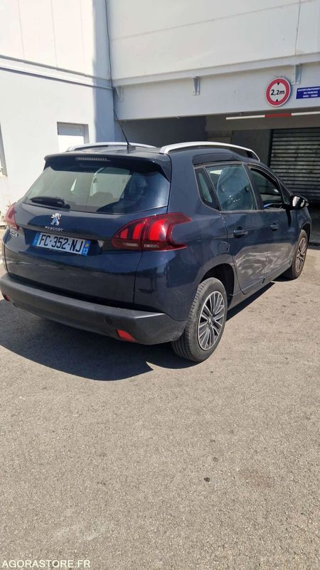 PEUGEOT 2008 - 2018 - 110665KM - Внедорожник: фото 3 PEUGEOT 2008 - 2018 - 110665KM - Внедорожник: фото 3