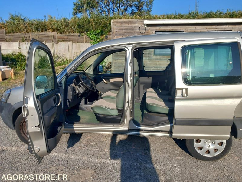PEUGEOT PARTNER 131688kms 2005 - Легковой фургон: фото 4 PEUGEOT PARTNER 131688kms 2005 - Легковой фургон: фото 4